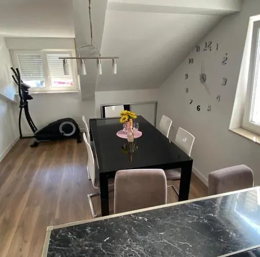 Apartment Luxury Near Bacvice *