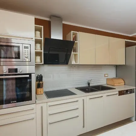 Luxury Near Bacvice Beach