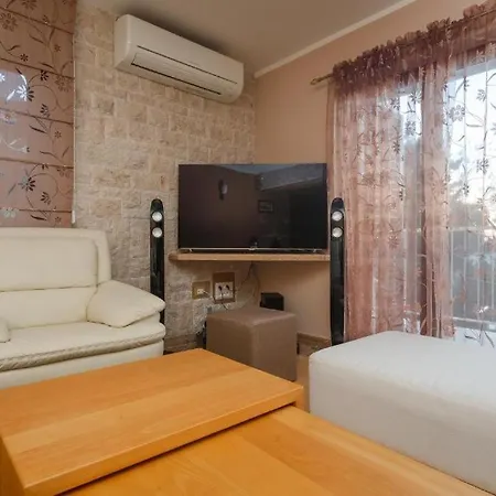 Luxury Near Bacvice Beach Split