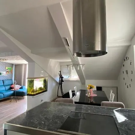 Luxury Near Bacvice Beach Apartment