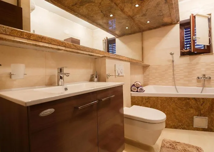 Luxury Near Bacvice Apartamento