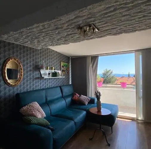 Luxury Near Bacvice